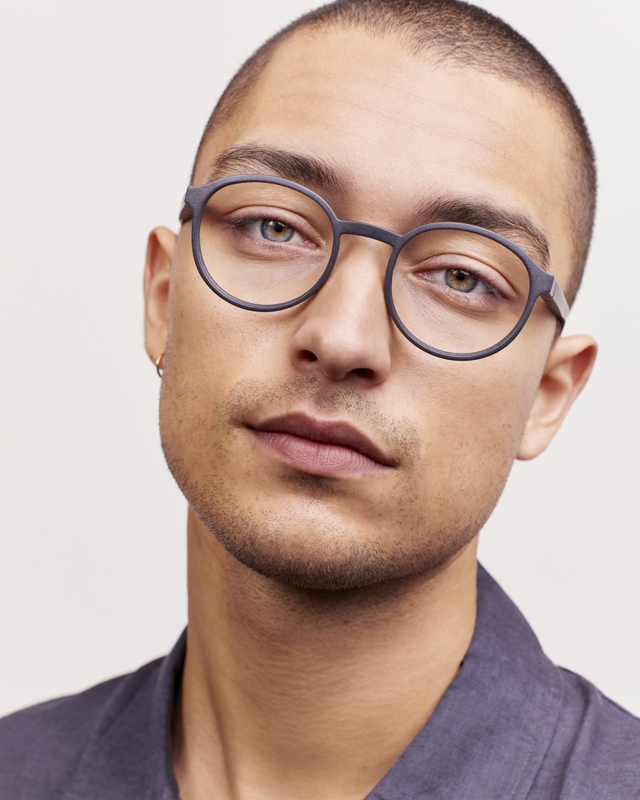VIU Archetypes frame worn, close portrait